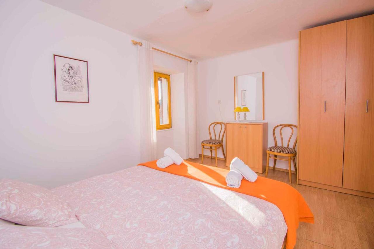 Apartment Dobrinj 1 Bagian luar foto
