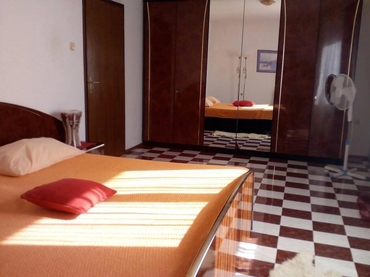 Apartment Dobrinj 1 Bagian luar foto