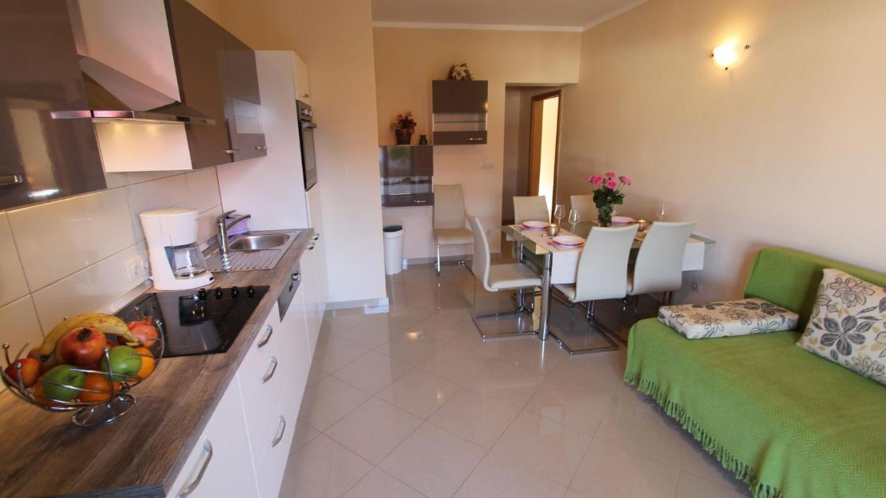 Apartment Dobrinj 1 Bagian luar foto